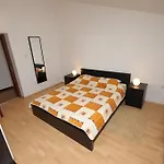 Vv Apartment *