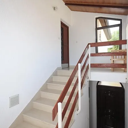 Апартаменты Apartament Vv Пула